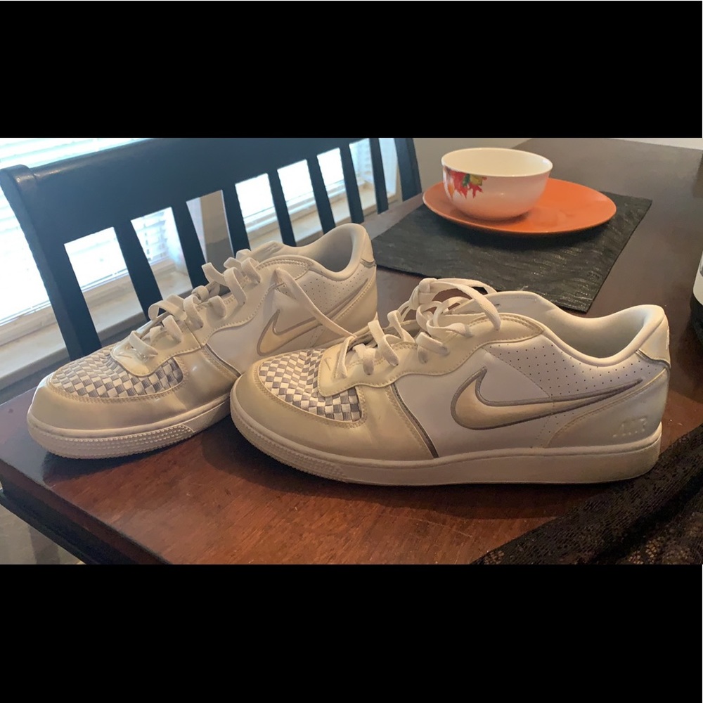 Nike men’s shoes